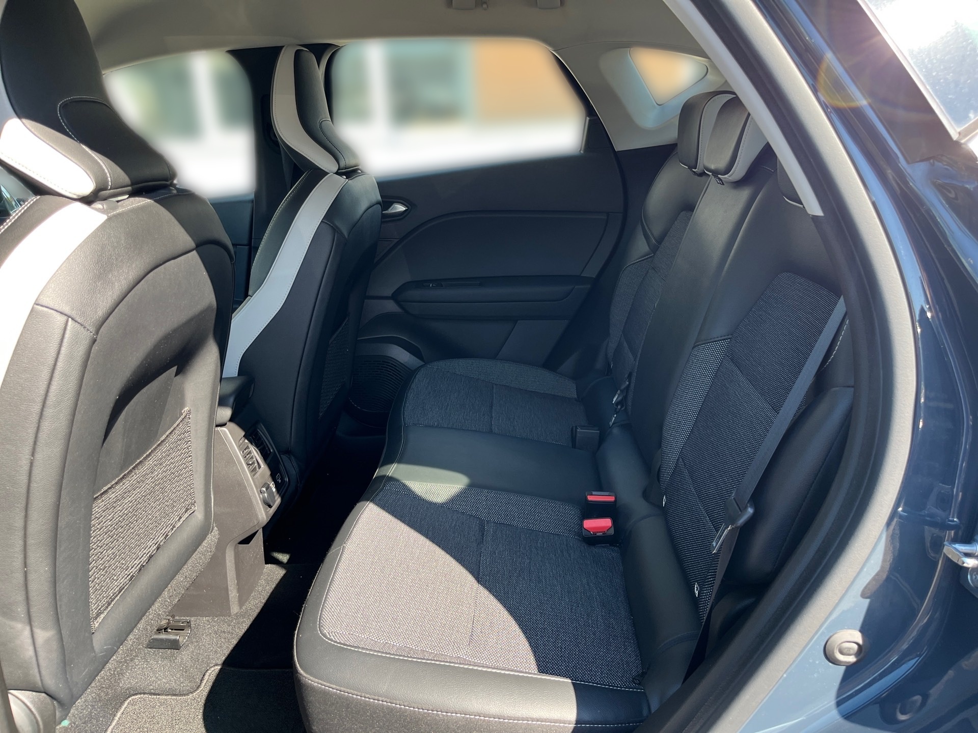 Captur Intens E-Tech Plug-In 160