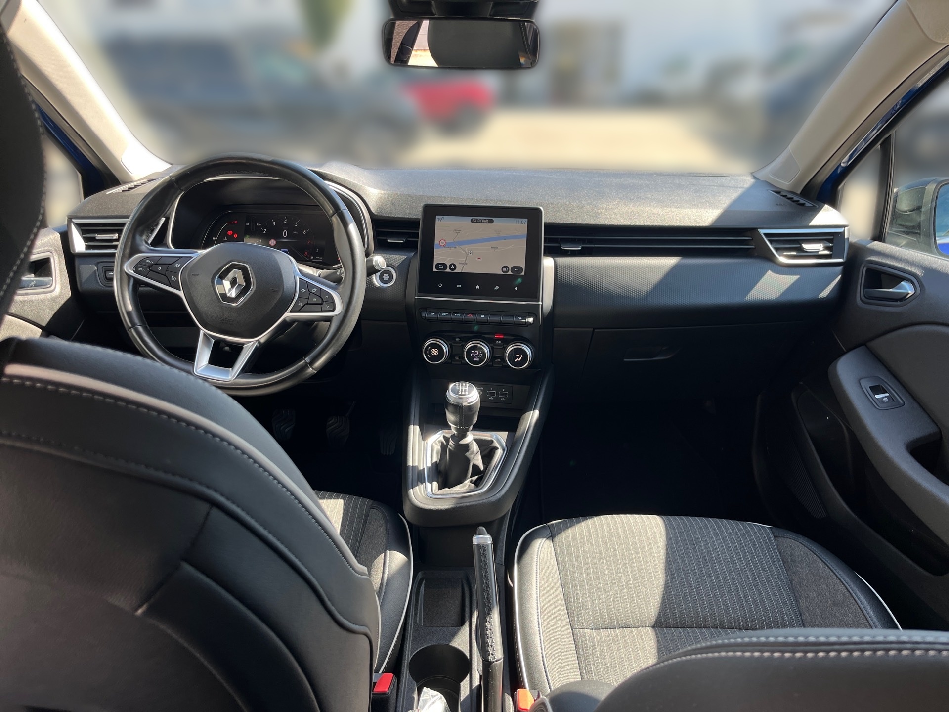 Clio Intens TCe 90
