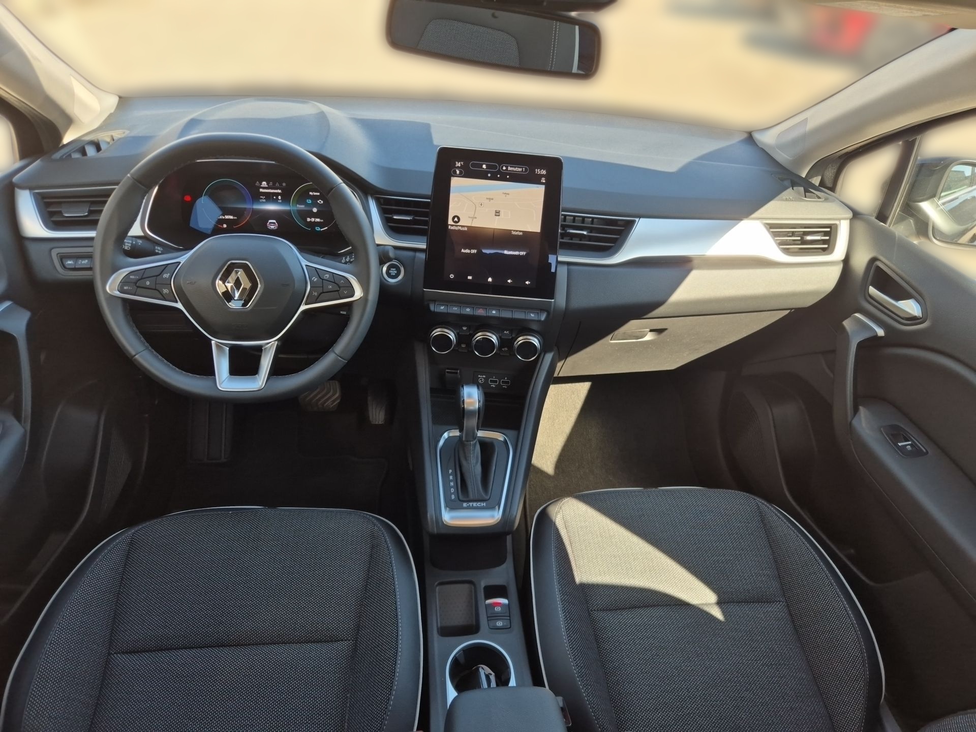Captur Intens E-Tech Plug-In 160