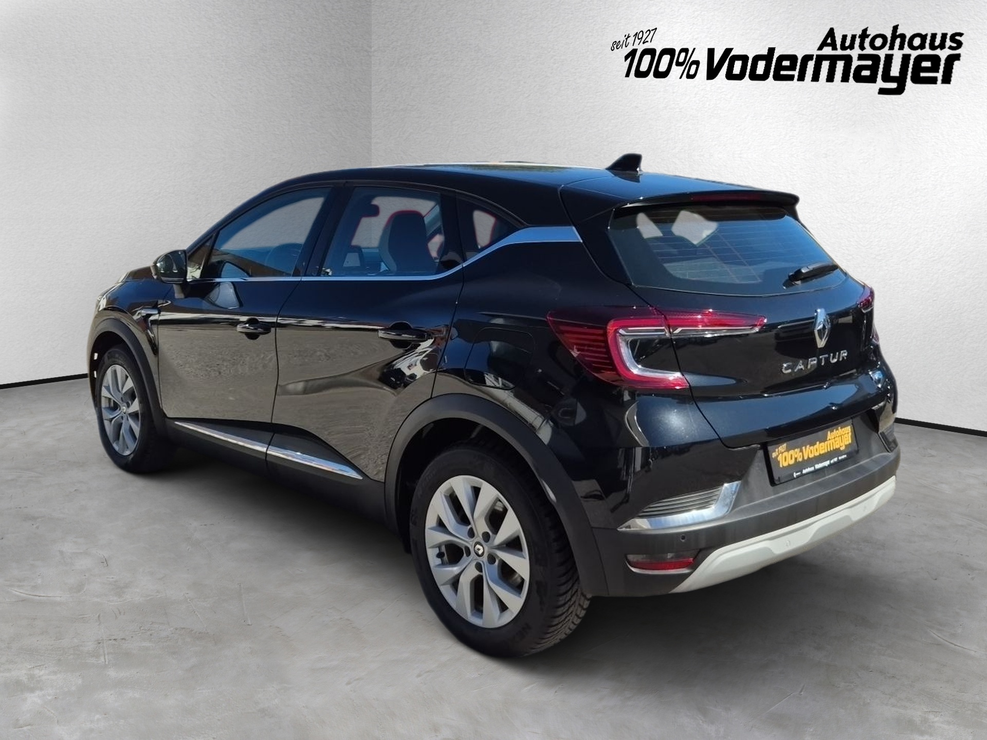 Captur Intens E-Tech Plug-In 160