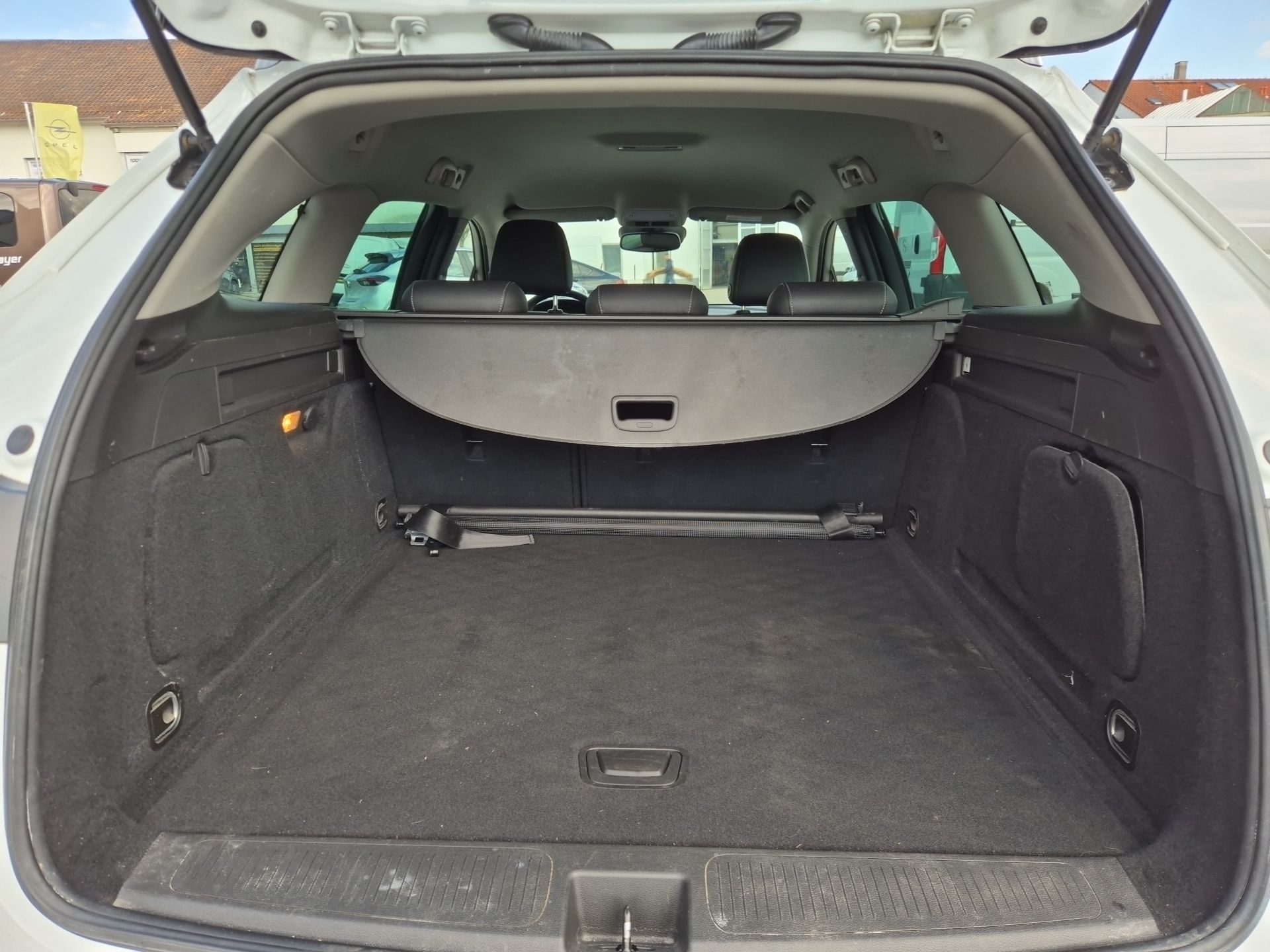 Astra Sports Tourer Innovation 1.4