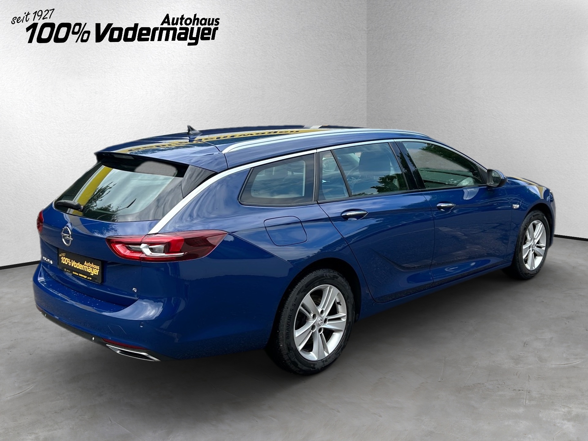 Insignia Sports Tourer Bus. Innovation 2.0 CDTI 4x4