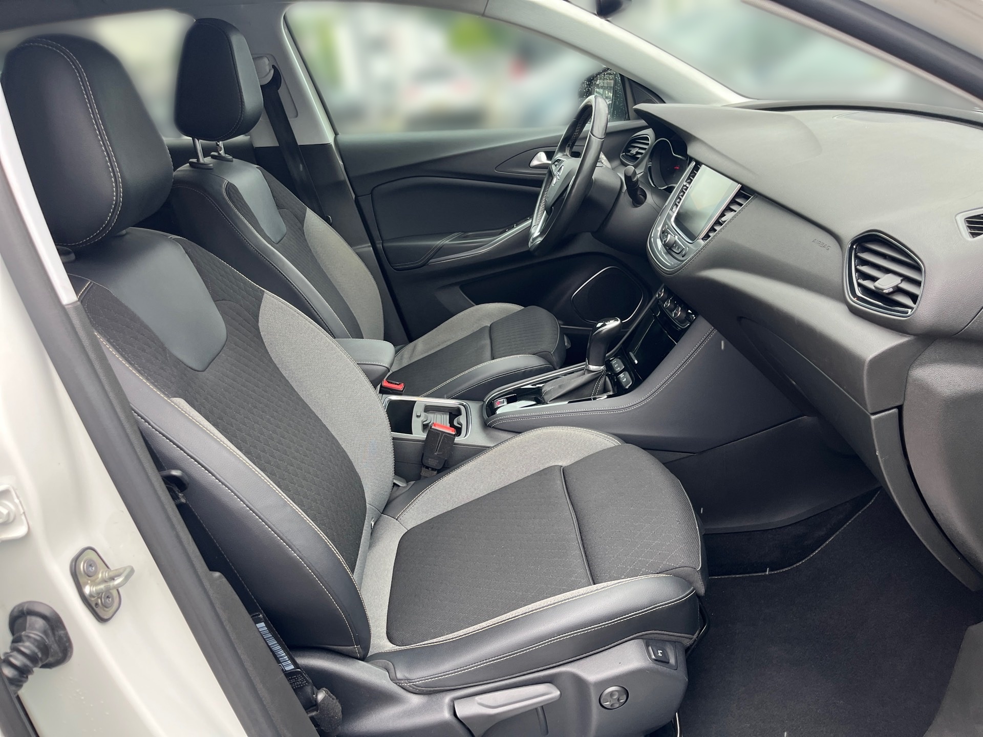 Grandland X Innovation 1.6