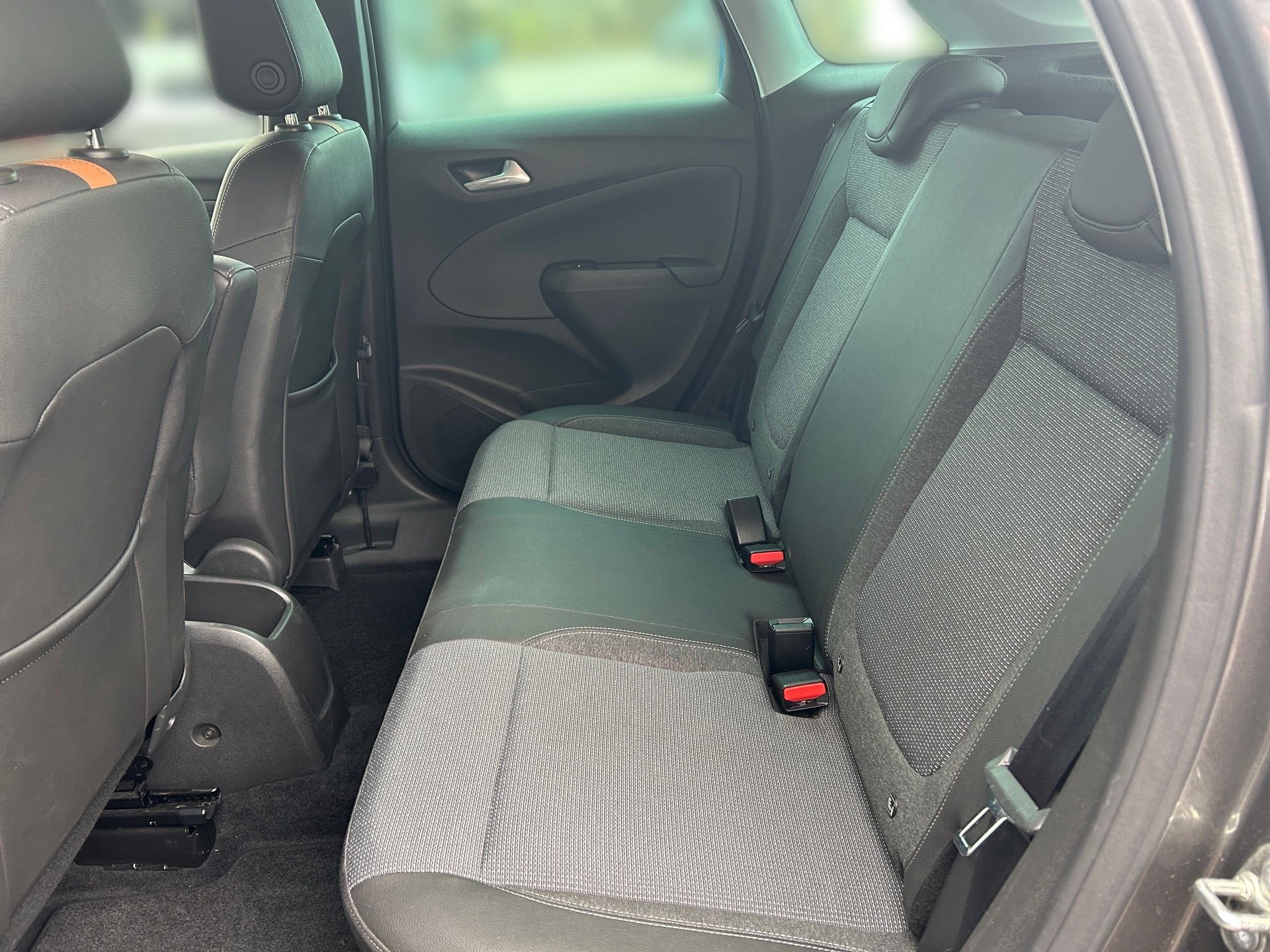 Crossland Elegance 1.2 Turbo