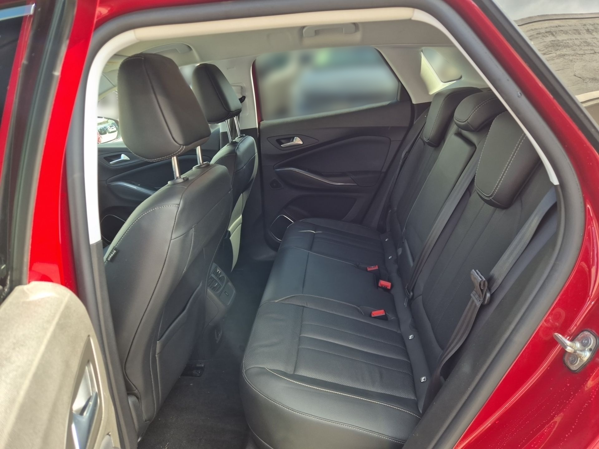 Grandland X Business Elegance 1.6 Turbo Hybrid