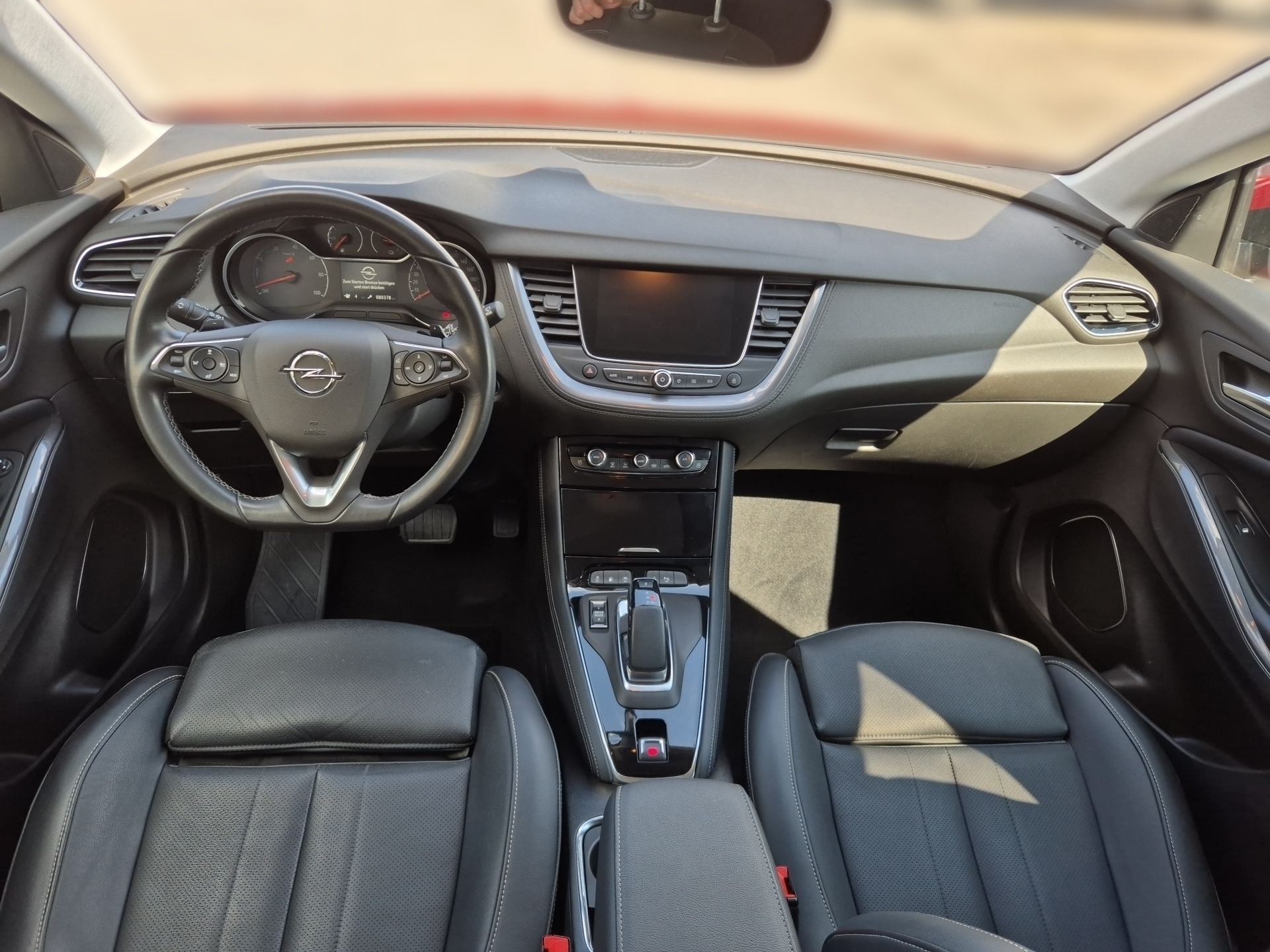 Grandland X Business Elegance 1.6 Turbo Hybrid