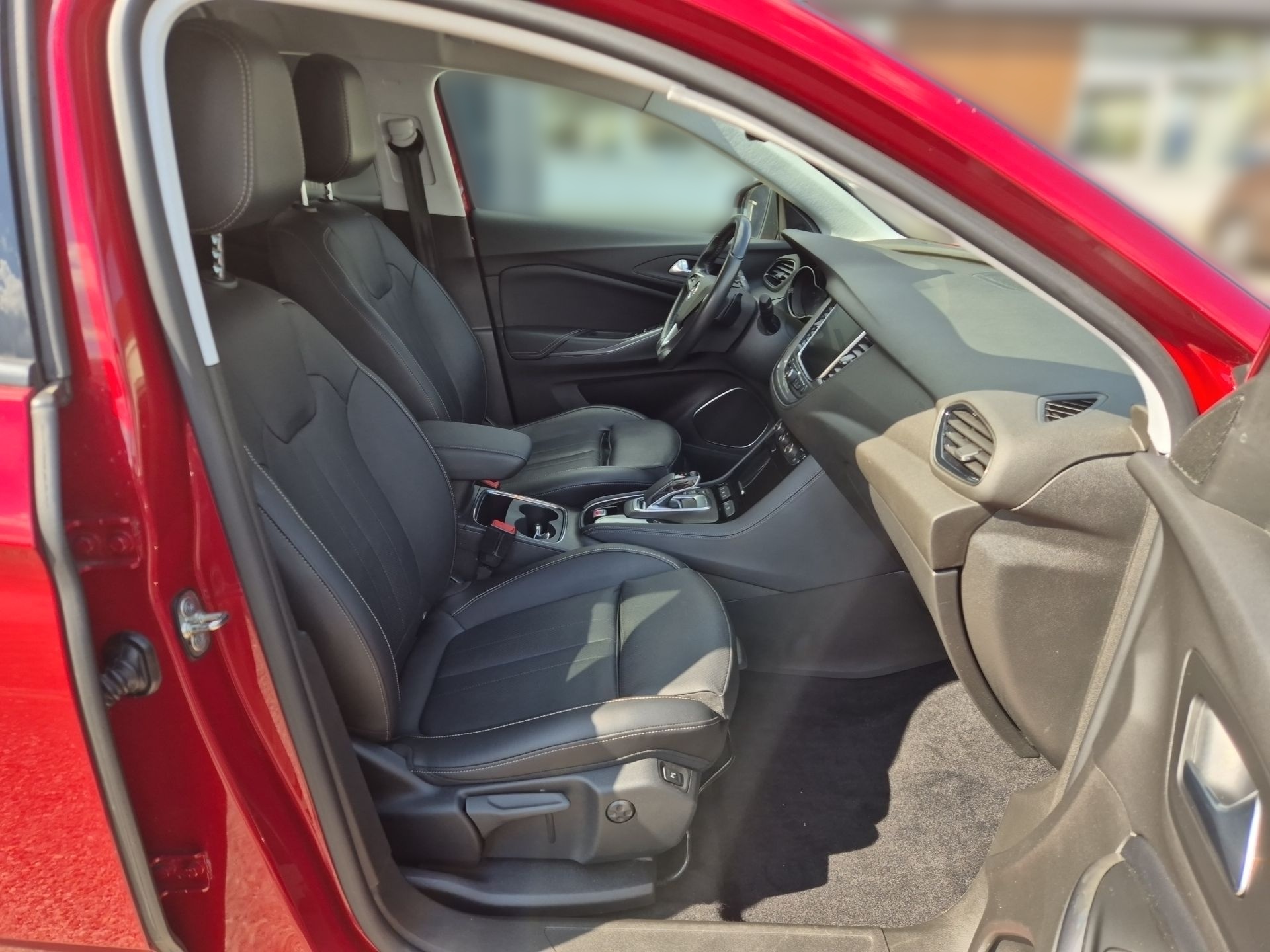 Grandland X Business Elegance 1.6 Turbo Hybrid