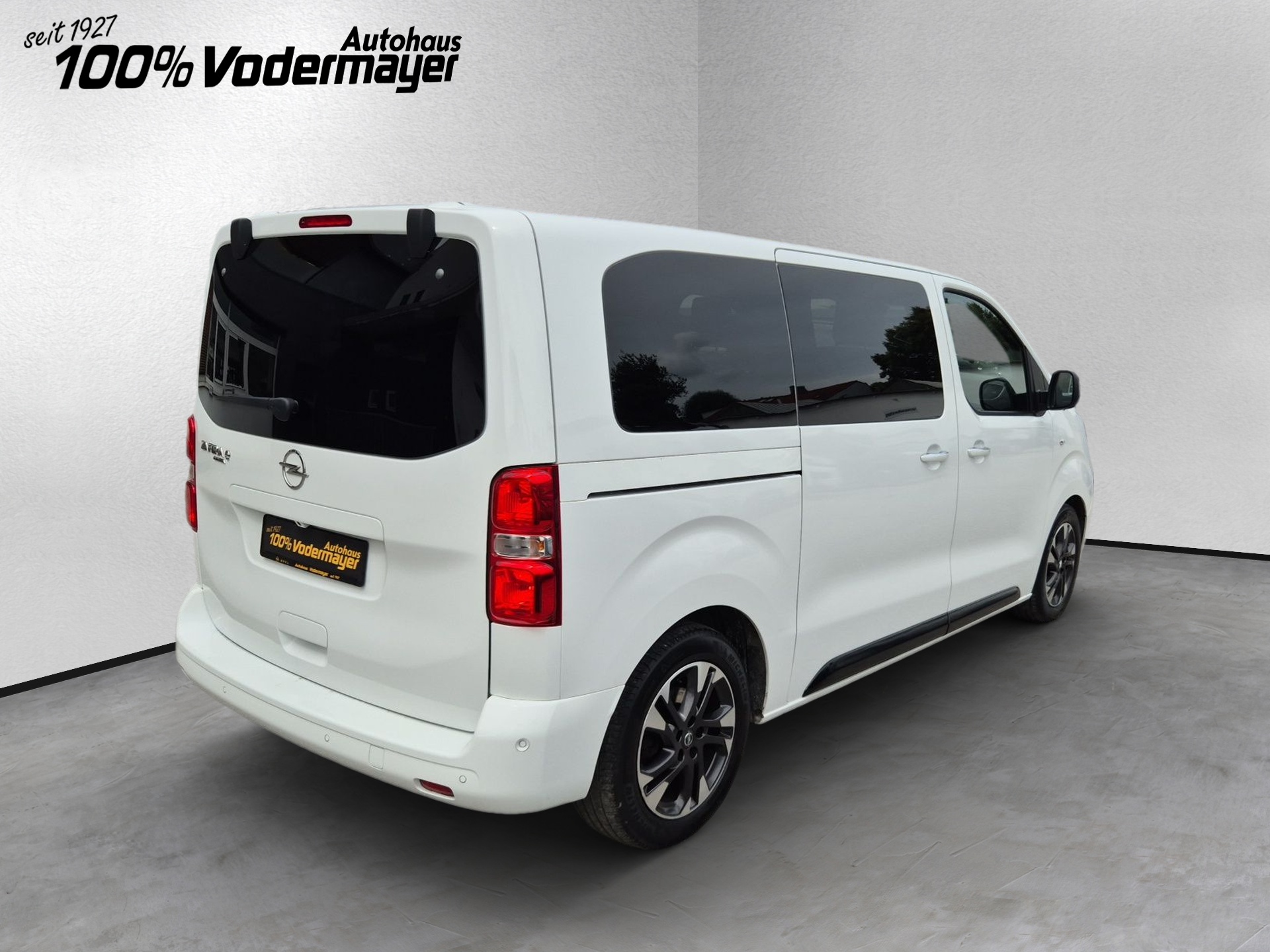 Zafira Life Electric M Elegance L2