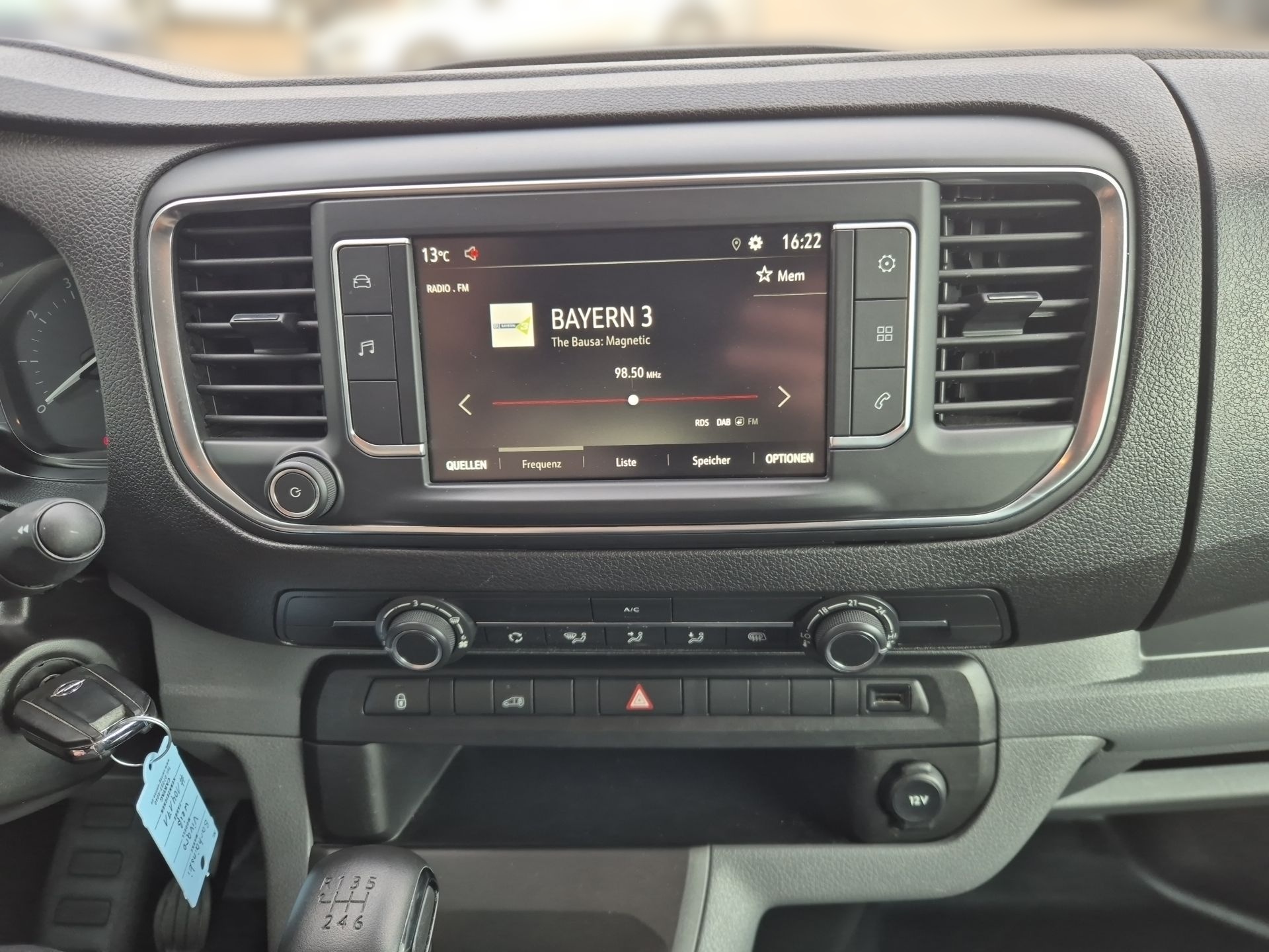 Vivaro Cargo Elegance 2.0