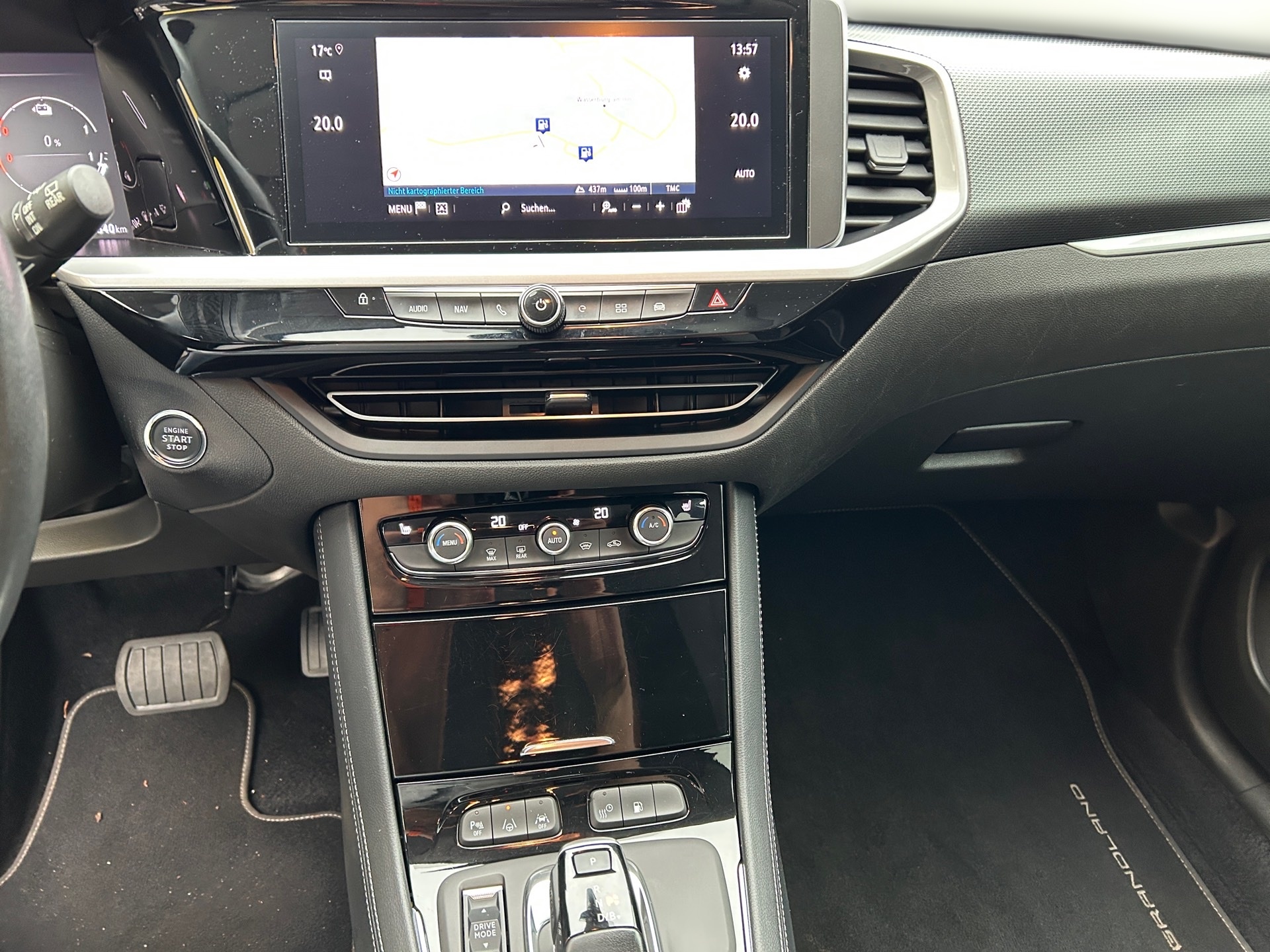 Grandland Business Elegance 1.6