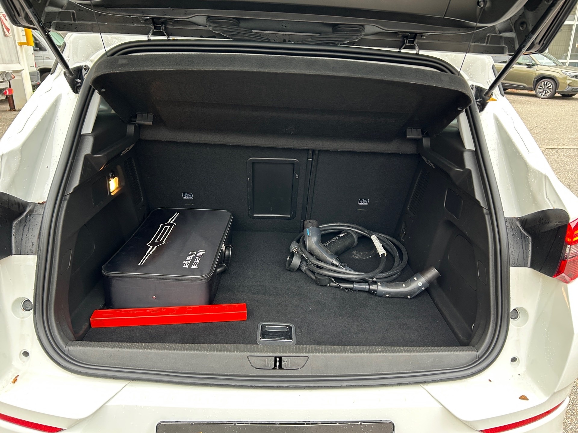 Grandland Business Elegance 1.6