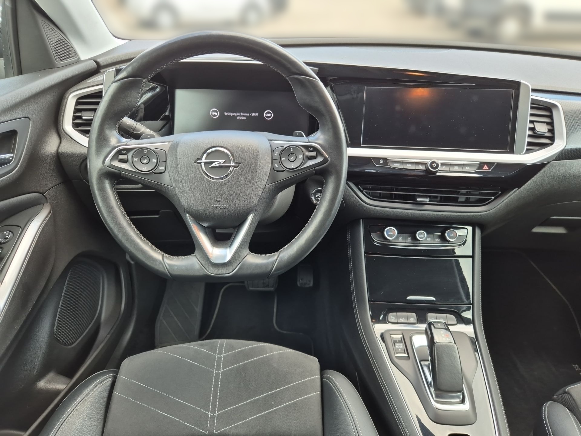 Grandland 1.6 Turbo Hybrid Ultimate