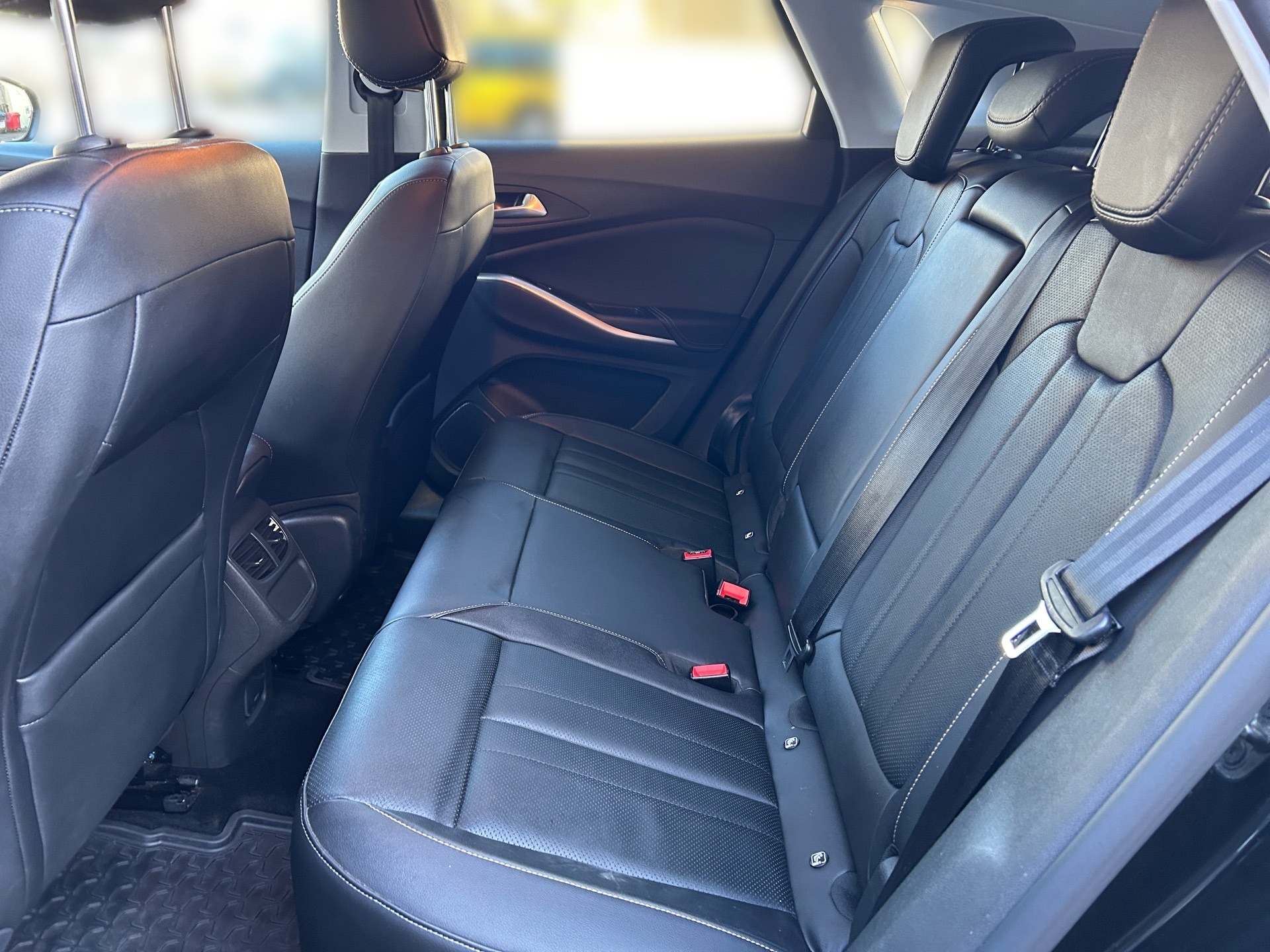 Grandland Ultimate Hybrid 1.6