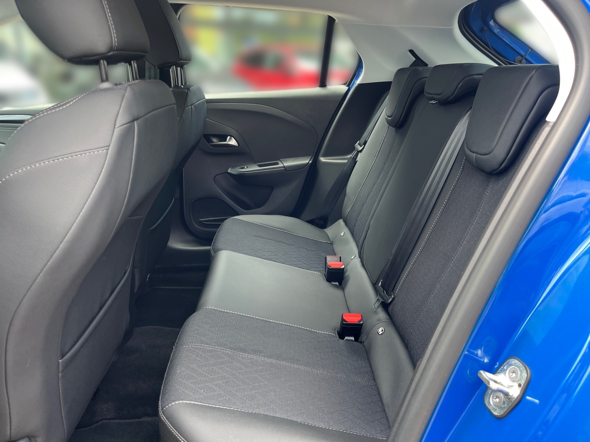 Corsa Elegance 1.2 Turbo
