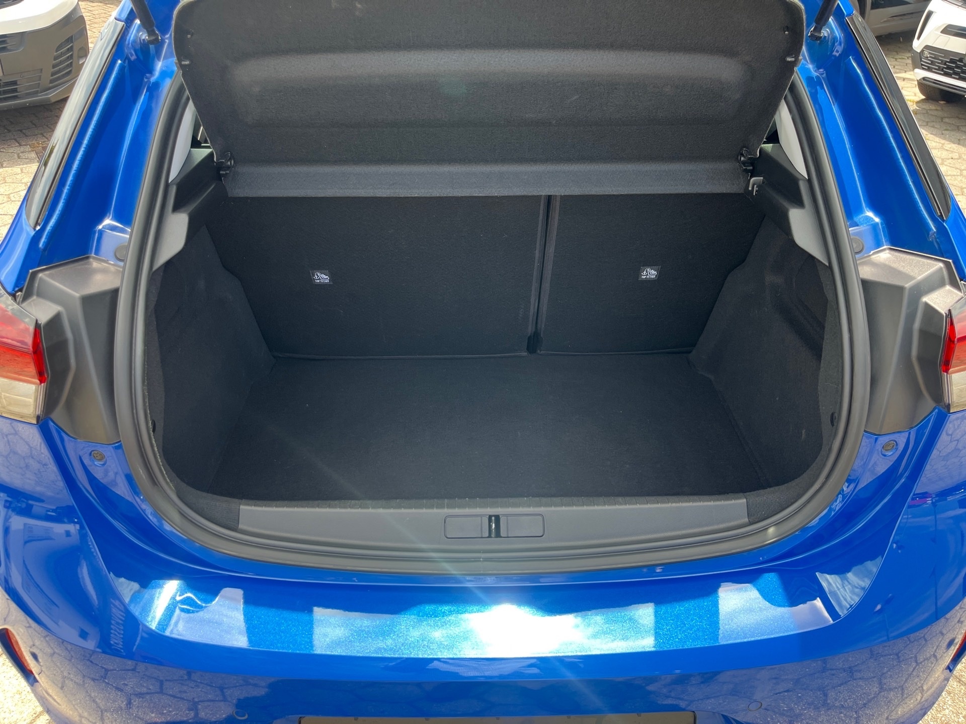 Corsa Elegance 1.2 Turbo