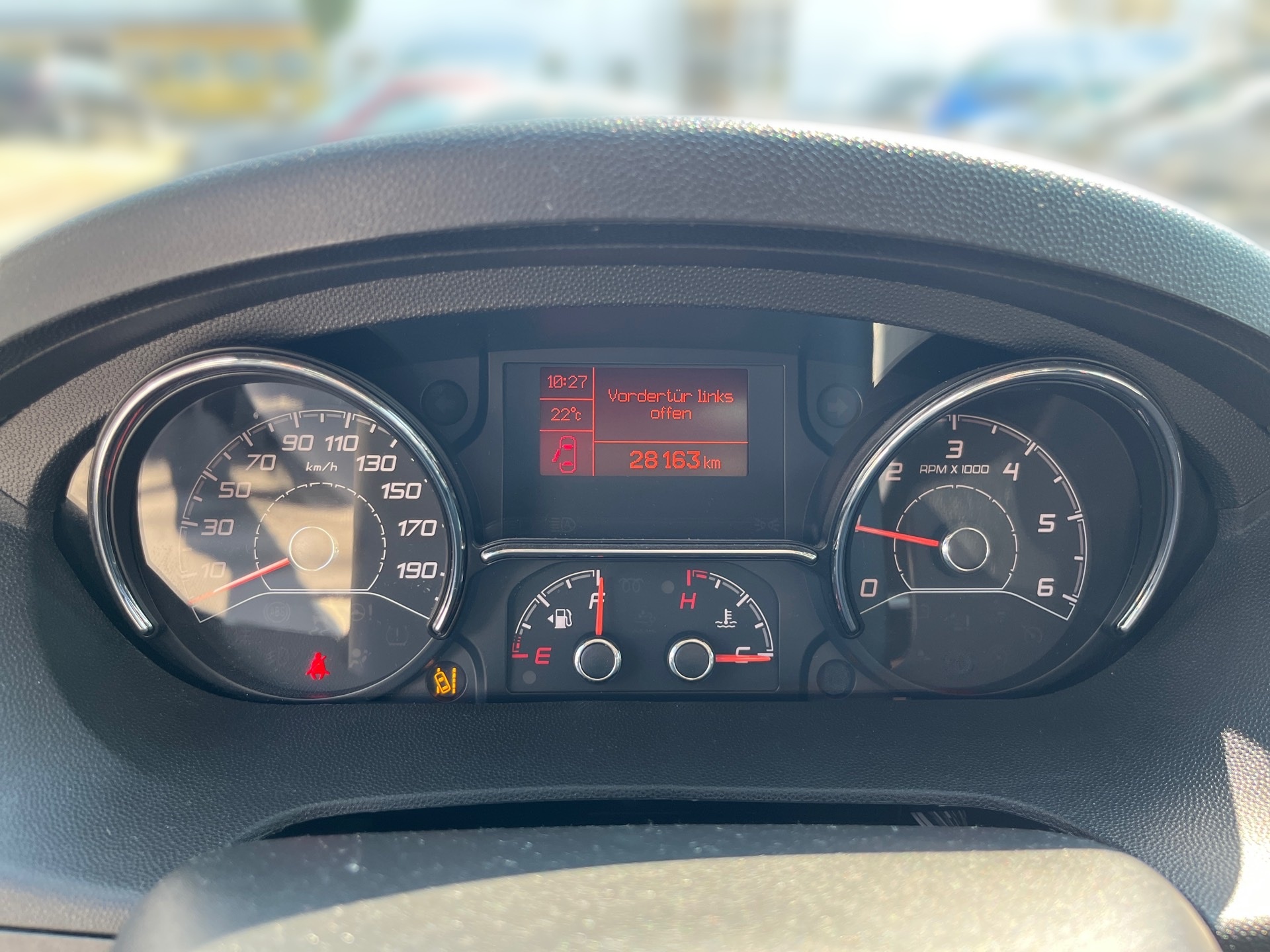 Camper Van Full 600 2.2 mit Aufstelldach