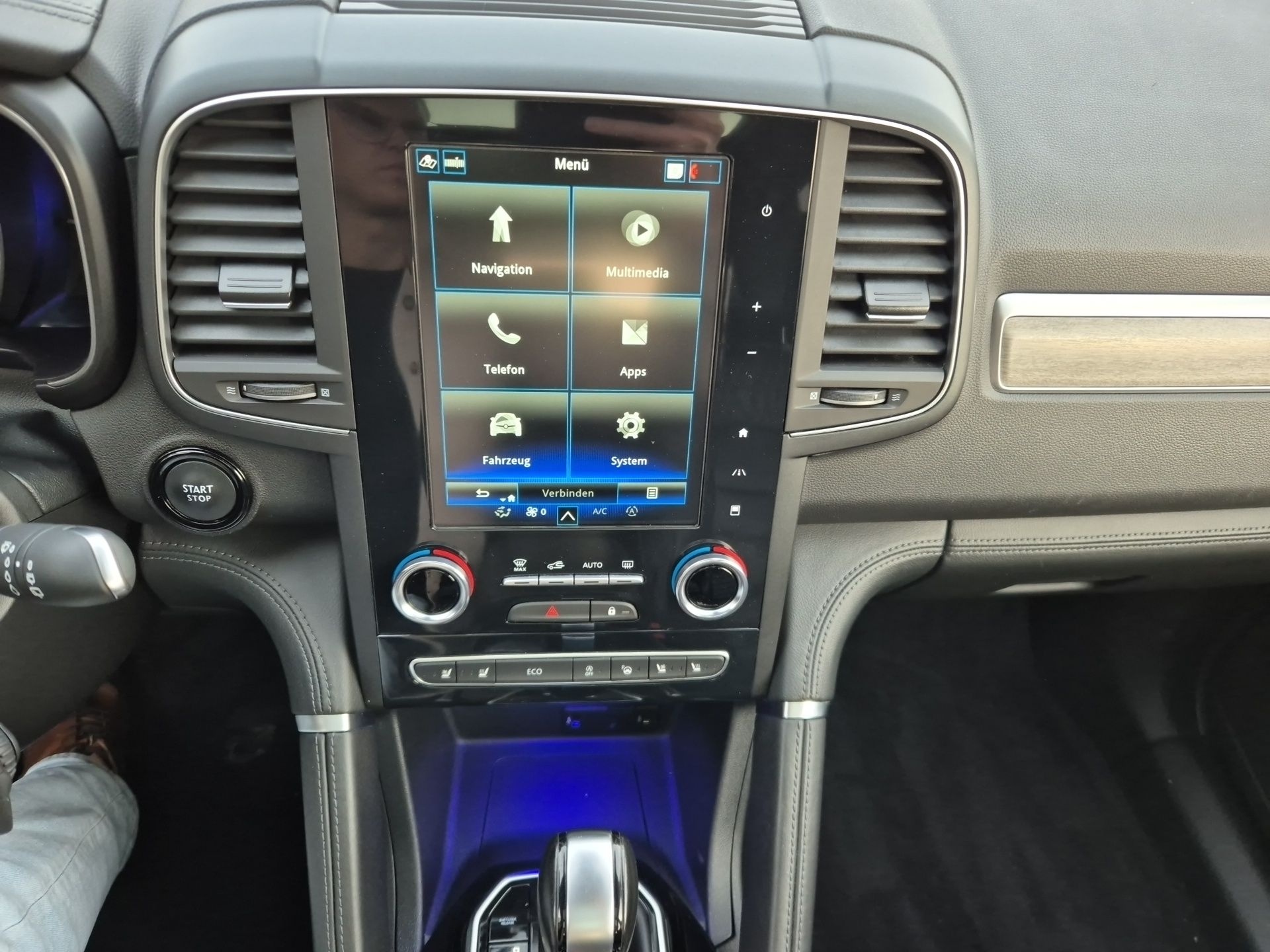 Koleos Initiale Paris 2.0